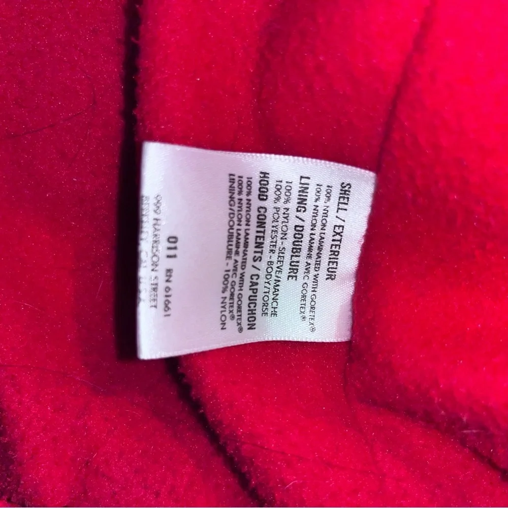 The North Face Vintage Gore-Tex Red Jacket Size‎ Large